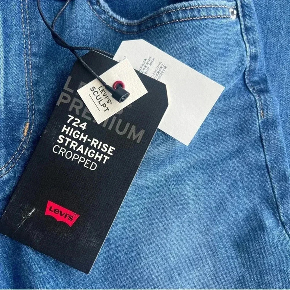 Levi's Premium Size 27 Women's Ripped 724 High Rise Straight Cropped Jeans NEW! - Picture 2 of 7